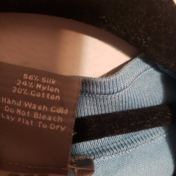 Ann Taylor Sweater and Skirt Set - Picture 11 of 15